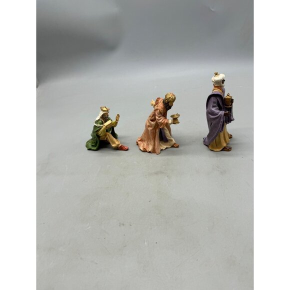 Avon 1996 Three Kings Nativity Figurine Set Vintage Hand-Painted Resin Used READ - Picture 7 of 11